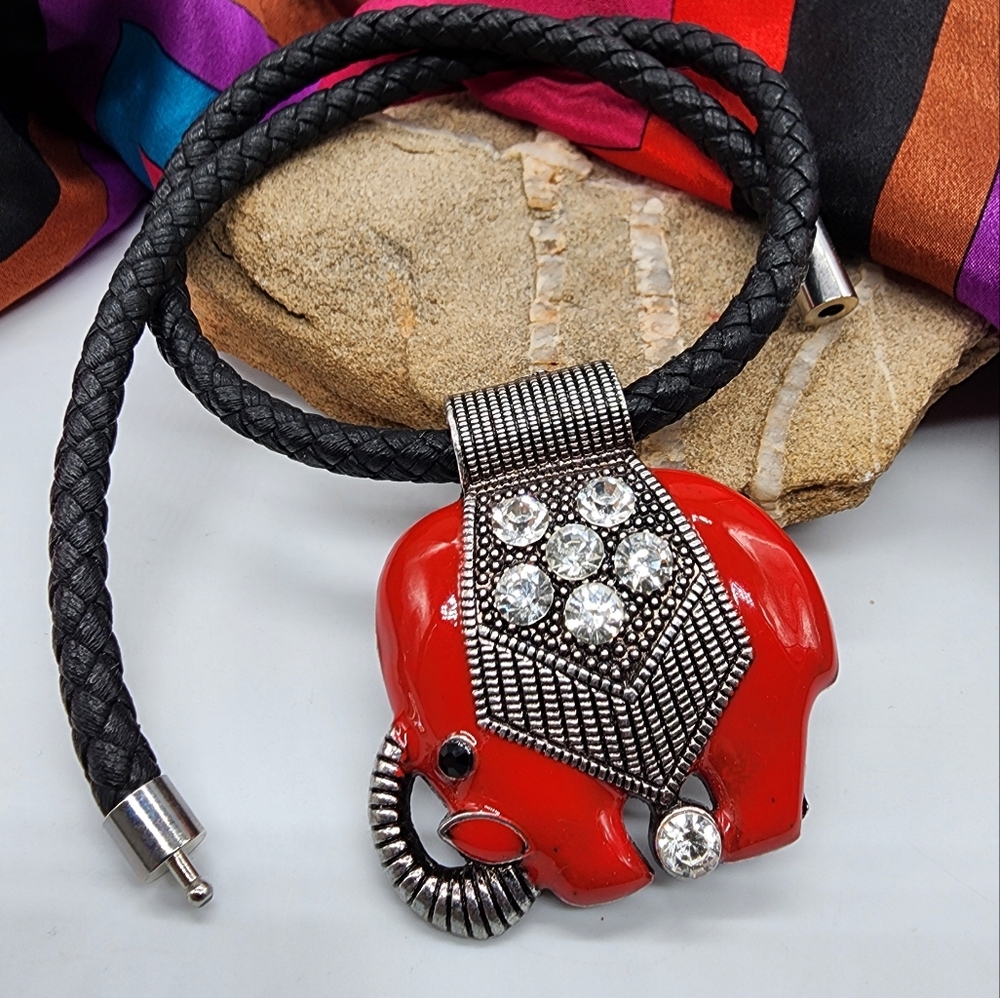 Chico's Jewelry Elephant Pendant Boho Ethnic Black Cord